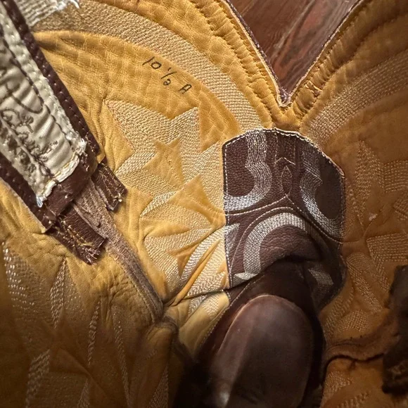 Chocolate Caiman Wing Boots - Picture 2 of 4